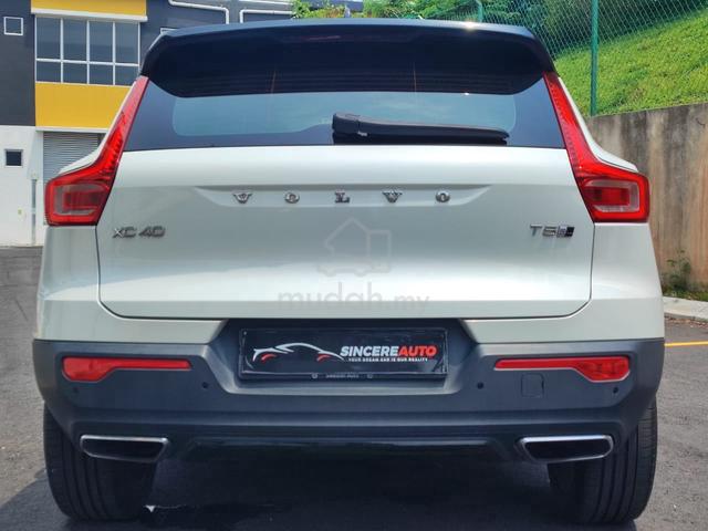 Volvo XC40 2.0 T5 AWD R-DESIGN FULLSERVICE WARANTY - 3