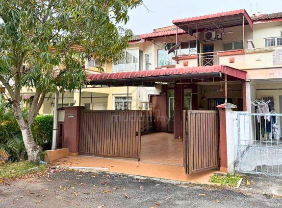 TAK MENGHADAP PINTU RUMAH LAIN! MOVE-IN CONDITION Taman Bukit Semenyih 1