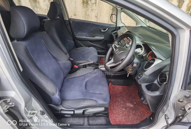2013 Honda JAZZ 1.5 FACELIFT (A) - 5