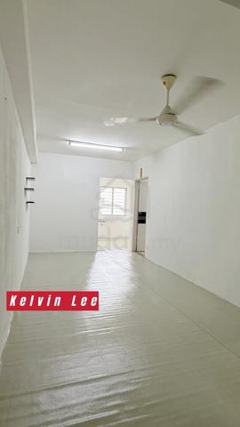 Hillpark Residence Flat 1