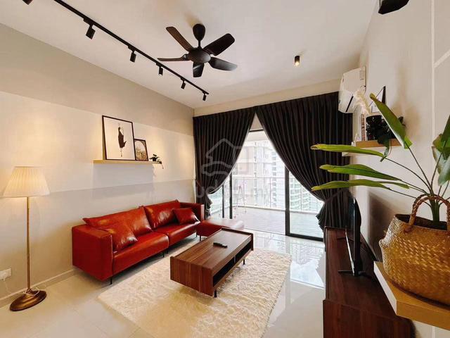 Bay Point @ Country Garden Danga Bay 1