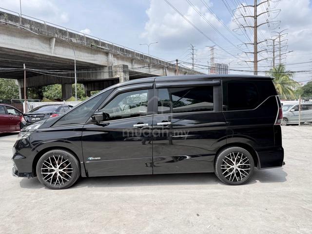 Nissan SERENA J IMPUL 2.0 PREMIUM HIGH SPEC 1 OWNE - 3