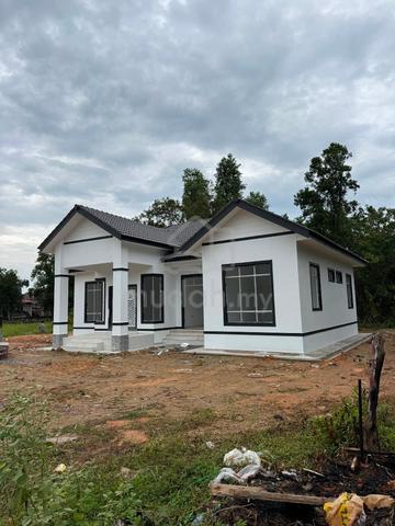 Banglo Baru harga below market untuk di jual di Tanah Merah 1