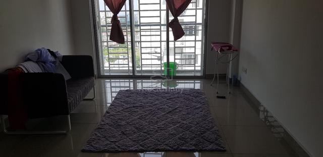 Sharing Room for rent in Palm Garden 1