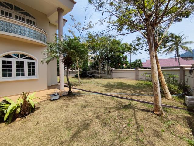 Fully Furnished Double Storey Bungalow Corner Lot At Tok Sira 4