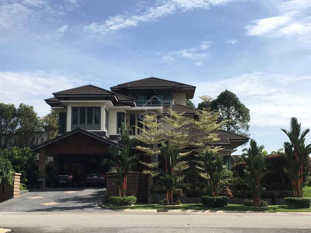 Want To Sell Bungalow 2.5 Storey Perdana Lakeview East Cyberjaya 1