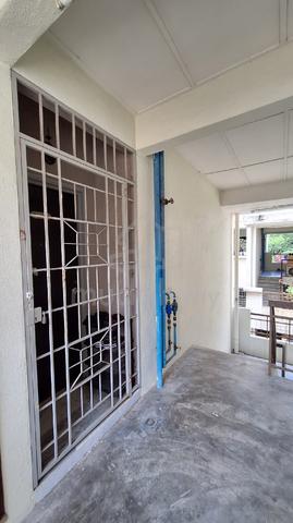 Semarak 1
