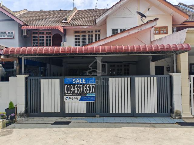 Taman Melaka Baru Melaka teres dua tingkat untul dijual 1