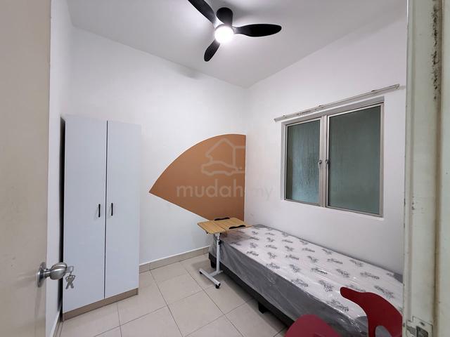 Juta MInes, Seri Kembangan, Balakong Brand New Room For Rent! 1