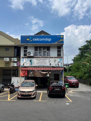 Ground Floor End Lot fronting Checkers Hypermarket Cheras Utama 1