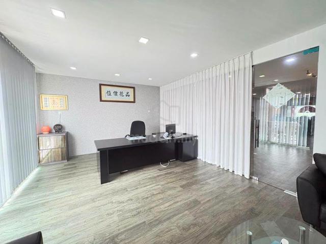 Austin Height V Square Shoplot — For Rent 1