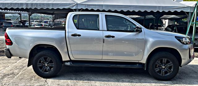 2022 Toyota HILUX 2.4 E (A)MIKES60K,TOYOTASERVICE - 3