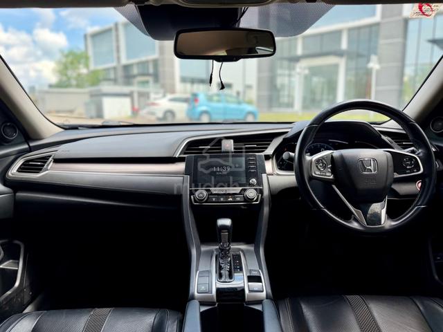 FULL LOAN 2020 Honda CIVIC 1.5 TC-P (A) - 5