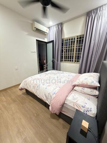 Gambier Heights 1