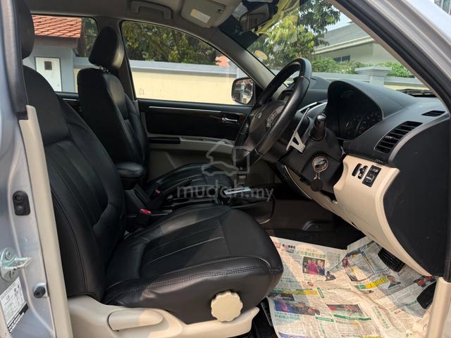 2015 Mitsubishi PAJERO 2.5 SPORT TIP TOP CONDITION - 5