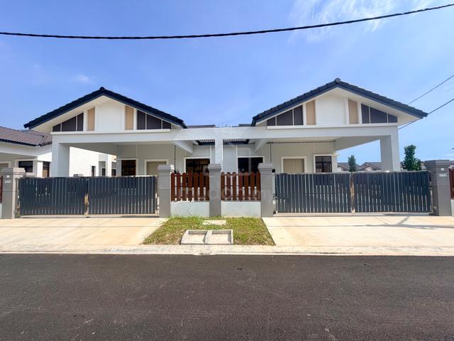 FULL LOAN Extra Land Freehold 36x85ft Single Sty Semi D Jasin Melaka 1