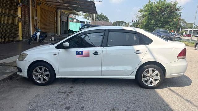 2015 Volkswagen POLO 1.6 (CKD) (A) - 2
