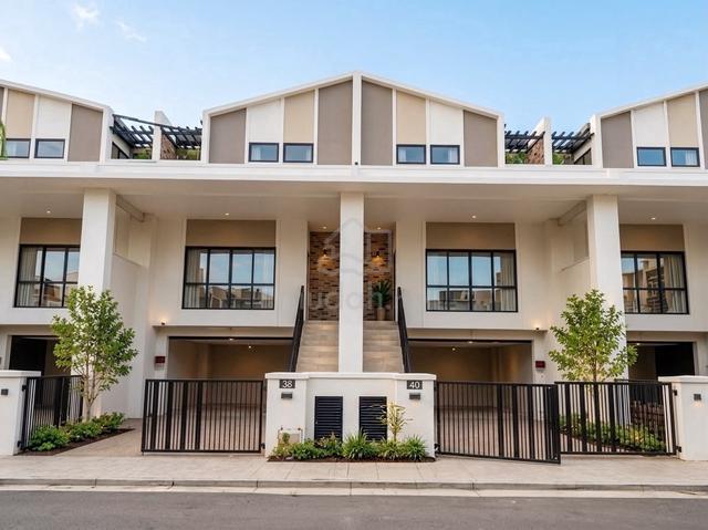 3 Storey House Botani Ipoh Double Pengkalan Gunung Rapat Town 1