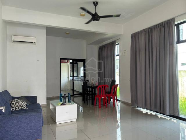 2-Storey Mutiara Rini / near Skudai / Tun Aminah / Sutera / 4 bedroom 1