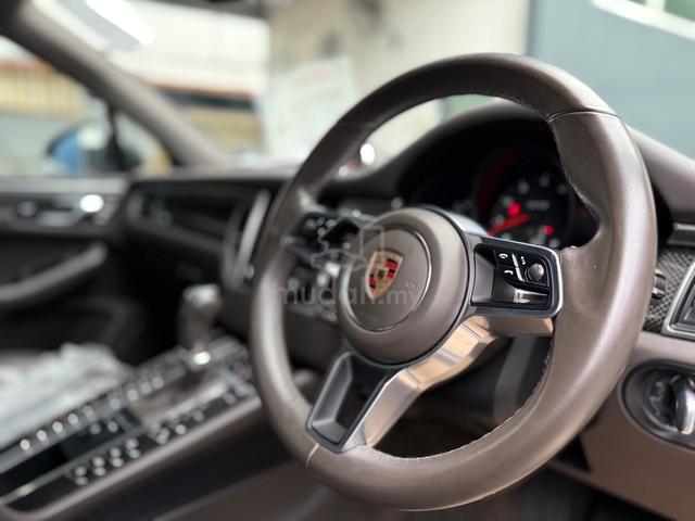 2017 Porsche MACAN 3.0 GTS (A) - 4