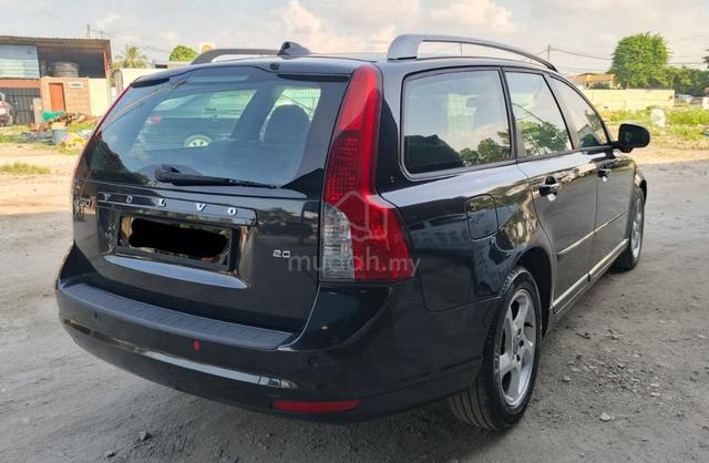2011 CASH OTR Volvo V50 2.0 (A) WAGON - 4