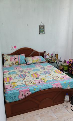 BILIK WANITA Aircond 1