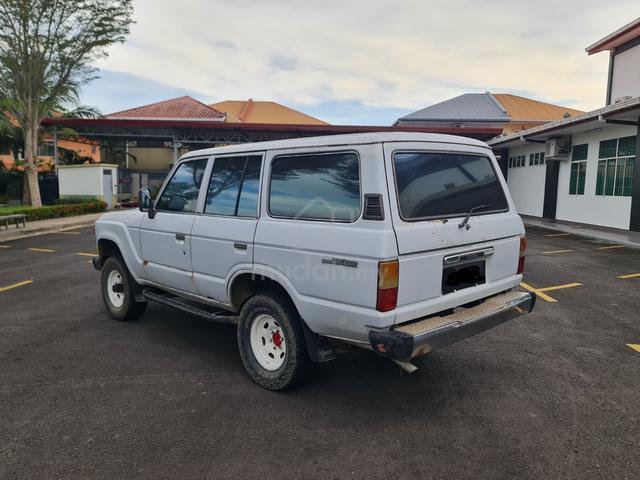Toyota LAND CRUISER BJ60 (M) For Sale at Tawau. - 4