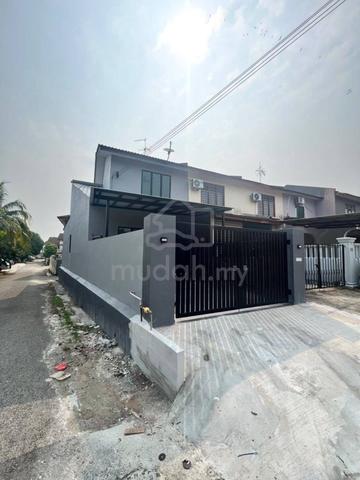 Double Storey Low Cost Corner @ 36 Jalan Lading 41 Taman Puteri Wangsa 1