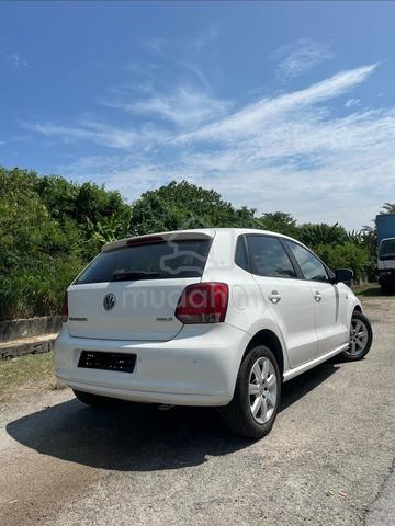 2014 Volkswagen POLO Hatchback 1.6(a) fullloancash - 2