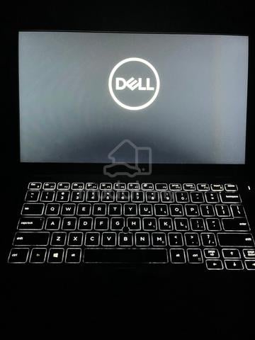 Dell Latitude 5400 - photo 2 of 6