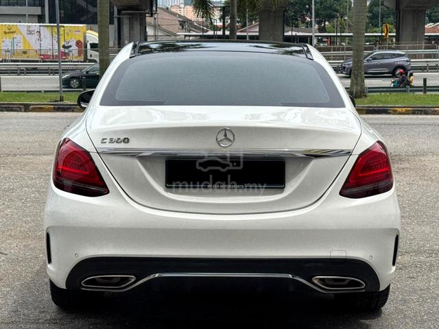 2019 Mercedes Benz C300 2.0 AMG LINE W205 FL ROOF - 4
