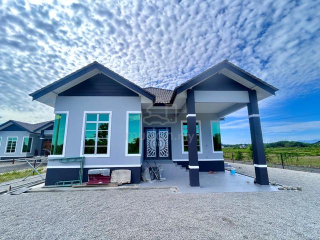 RUMAH BANGLO CANTIK Di BETA HULU, KOTA BHARU 1