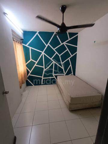 mnin sharing room baty kawan 1