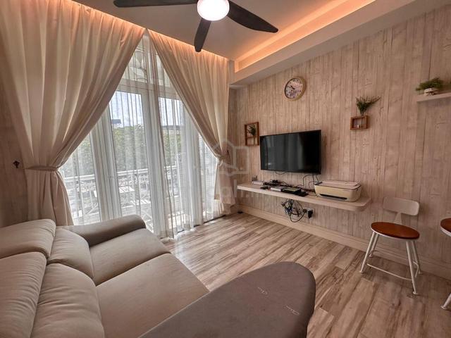 Api-Api Apartment 1
