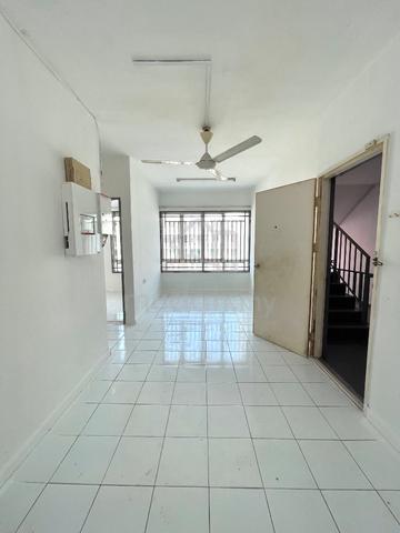 University Utama Condominium 1