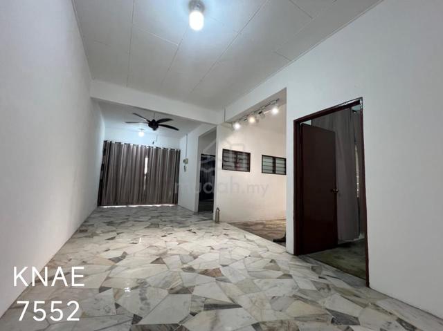 Single Sty Good Conditions House Nice Location At Kg Raja Uda Port Kla 1