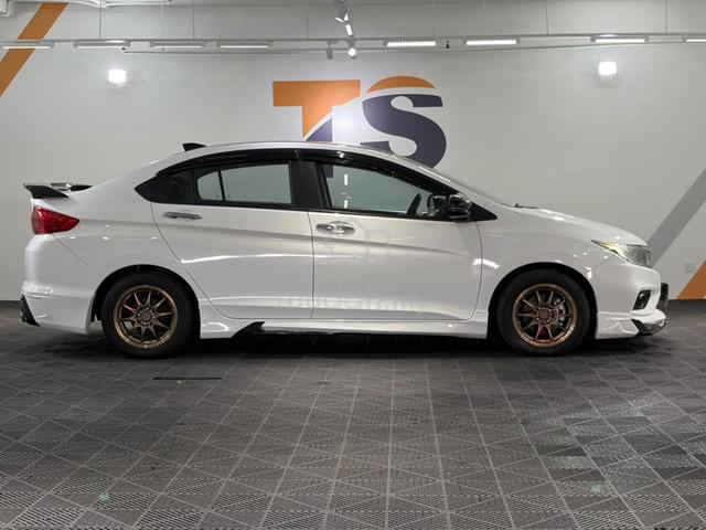 2018 Honda CITY 1.5 E FACELIFT (A) F*LOAN - 4
