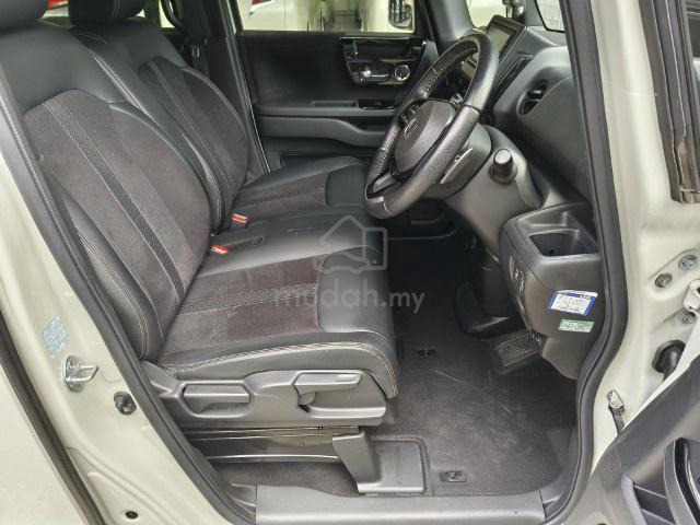2023 Honda N BOX Custom GL Turbo Honda Sensing - 2
