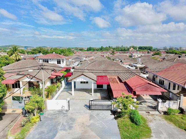 Single Storey Semi D Taman Tuanku Jaafar, Senawang 1