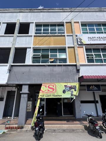Shop lot at Bagan Serai 1