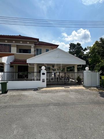 Double Storey Corner Terrace House for sale at Moyan 1