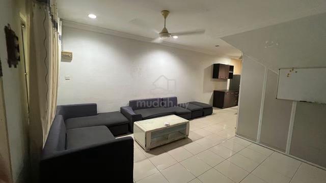 Double Storey Terrace Intermediate House located at Sibiyu 1