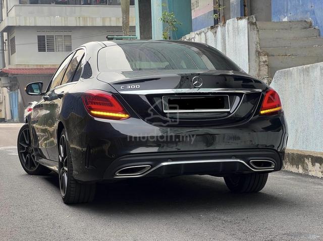 2020 Mercedes-Benz C300 2.0 AMG Line Sedan (A) OTR - 4