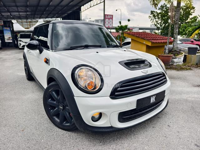 2011 Mini COOPER 1.6 SU32 FACELIFT (A) - 1