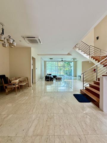 Dbanyan intermediate superlink terrace house 1