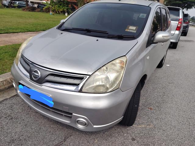 2012 Nissan GRAND LIVINA 1.6 CLASSIC/COMFORT MC - 2