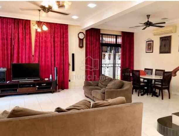 Ampang Villa, Taman Dagang 1