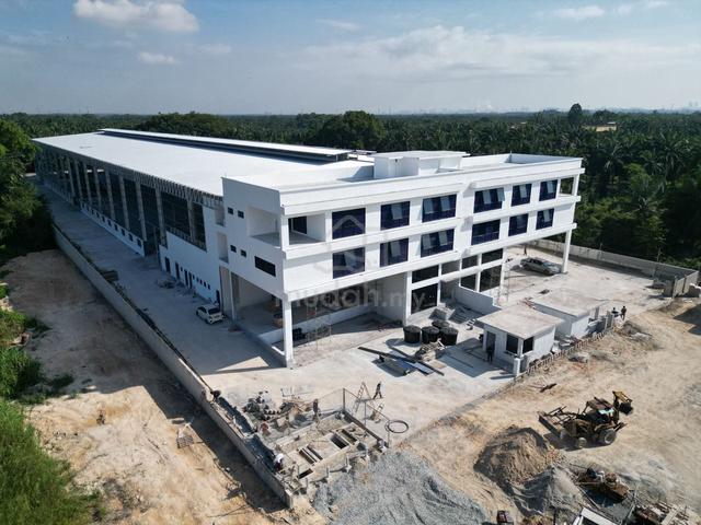 3-Storey Semi-Detached Factory/Warehouse Bukit Changgang KLIA Sepang 1