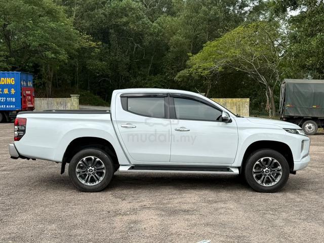 2018 Mitsubishi TRITON 2.4 VGT PREMIUM (A) 4x4 - 4
