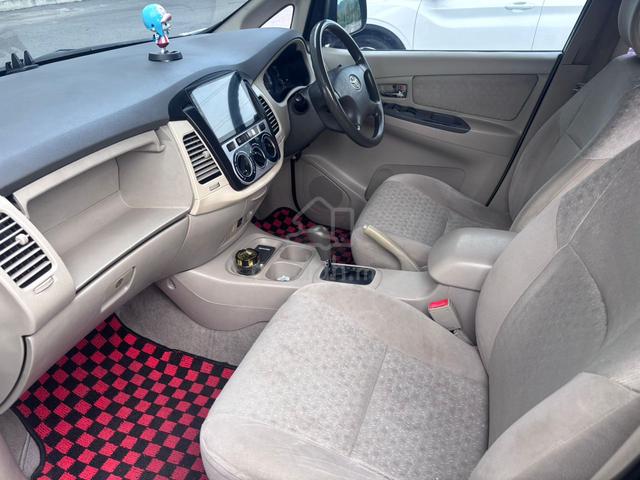 2009 Toyota INNOVA 2.0 E FACELIFT (A) - 5